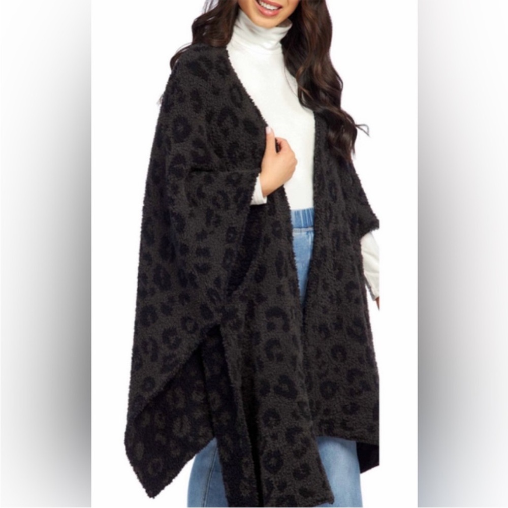 Mud Pie Black and Gray Leopard Reversible Chenille Poncho - Picture 2 of 11
